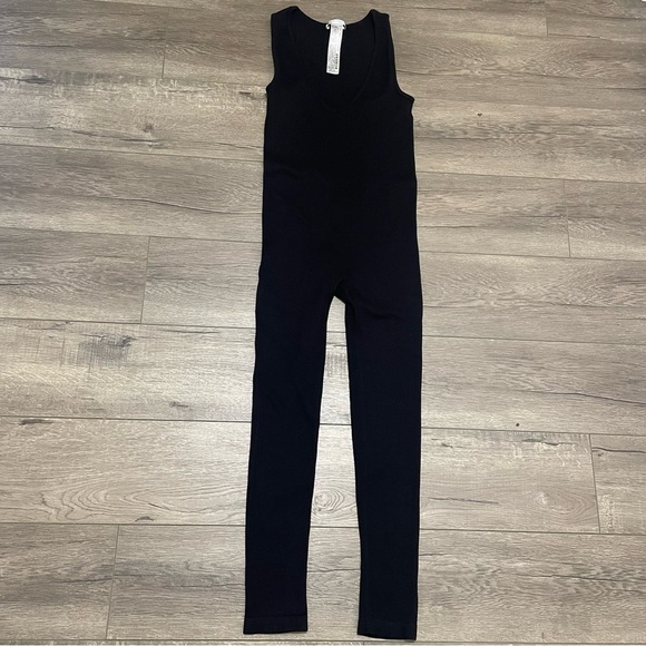 ZARA Limitless Contour Collection Ribbed Seamless Long Jumpsuit Black Sz XS/S - Picture 2 of 10